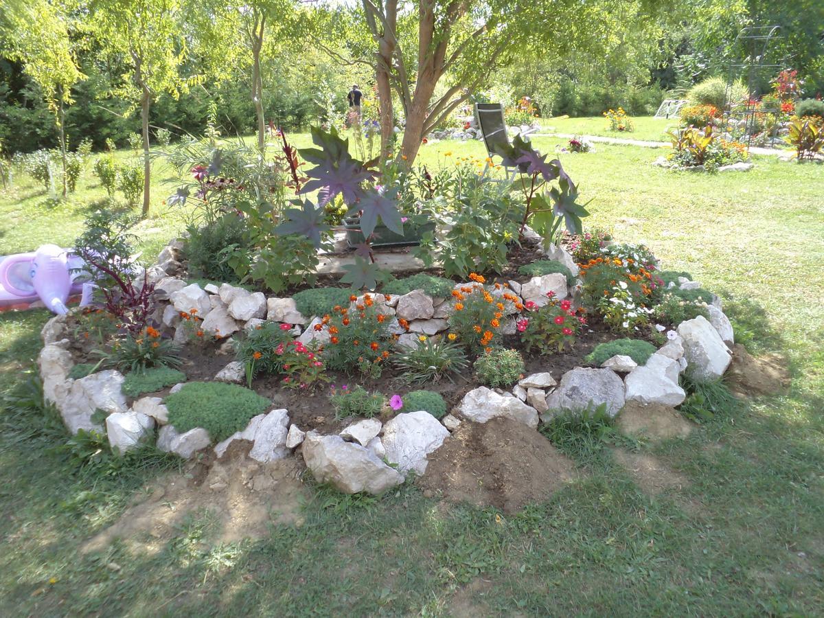 Pollushof Panzio Es Etterem Bed and Breakfast Csolnok Εξωτερικό φωτογραφία