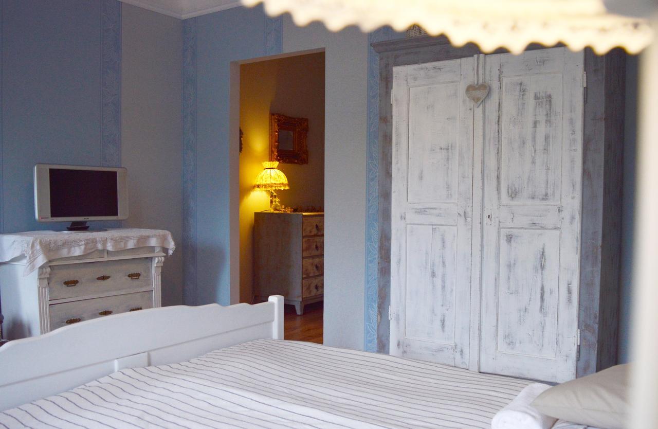 Pollushof Panzio Es Etterem Bed and Breakfast Csolnok Εξωτερικό φωτογραφία